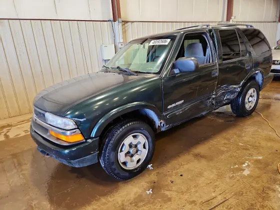 2002 Chevrolet Blazer LS