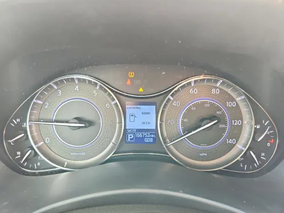 2017 INFINITI QX80