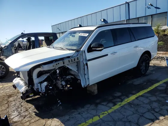 2025 Lincoln Navigator L Reserve