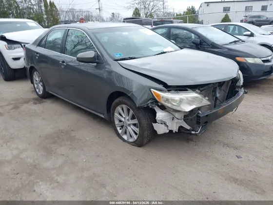 2013 Toyota Camry LE