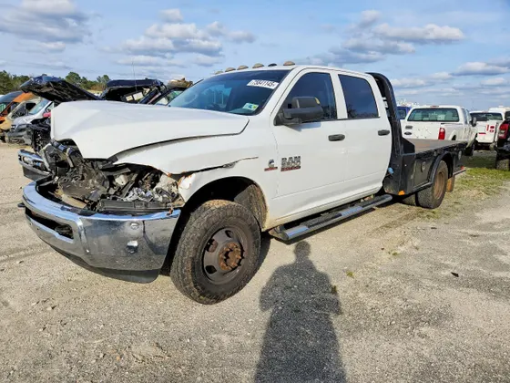 2018 Ram 3500 Chassis Cab Tradesman