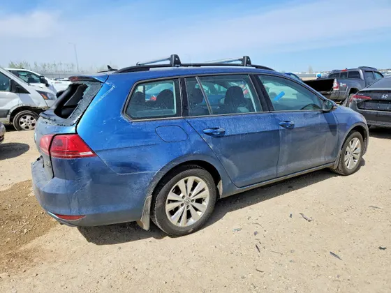 2017 Volkswagen Golf SportWagen S