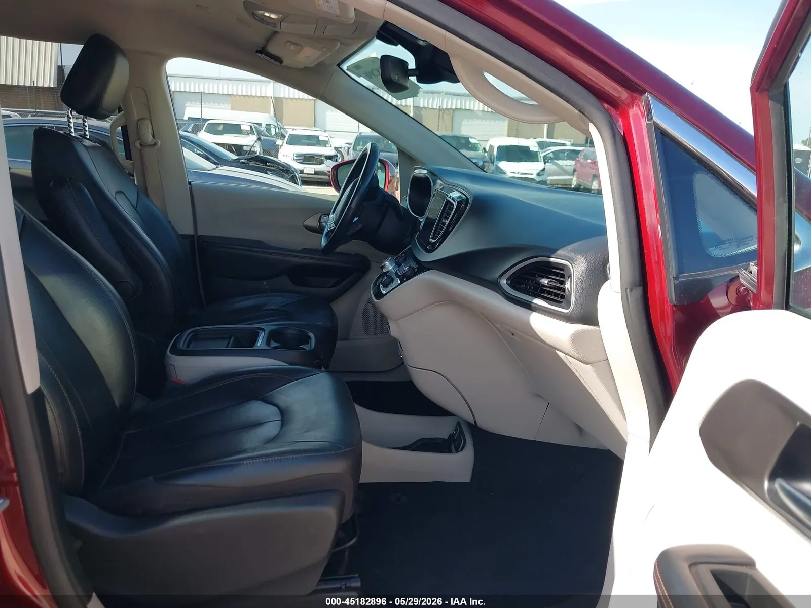 2020 Chrysler Pacifica Touring L