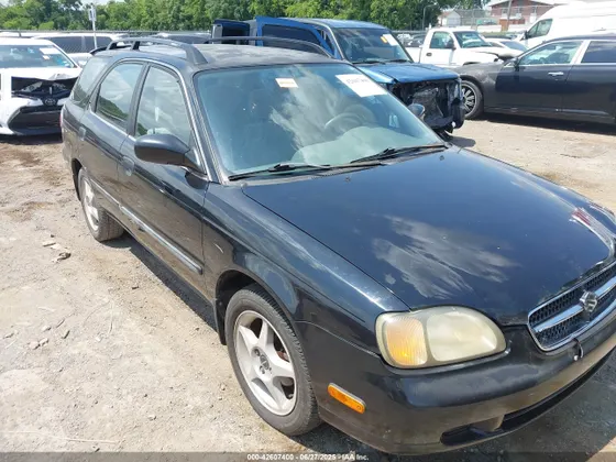 2000 Suzuki Esteem GL