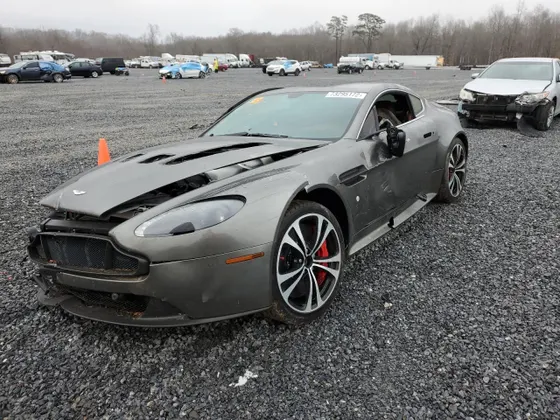 2017 Aston Martin V12 Vantage S