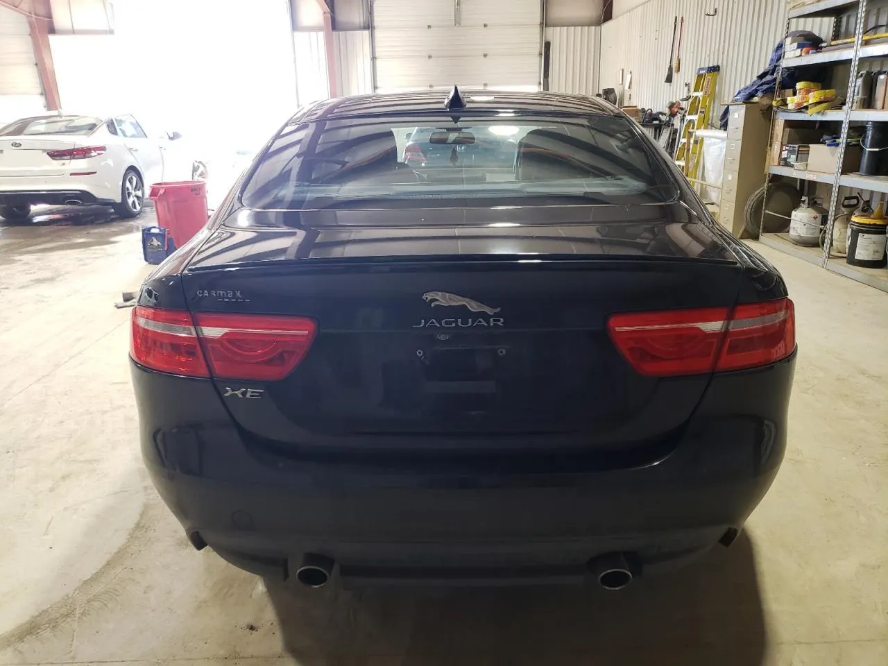 2017 Jaguar XE 35t R-Sport