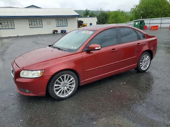 2011 Volvo S40