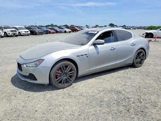 2017 Maserati Ghibli S