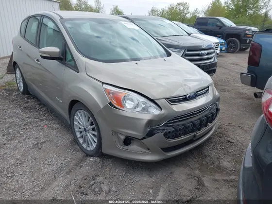 2016 Ford C-Max Hybrid SE