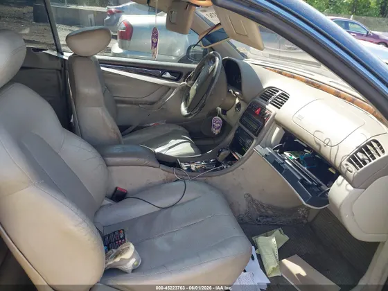2001 Mercedes-Benz CLK-Class