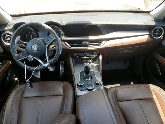 2019 Alfa Romeo Stelvio