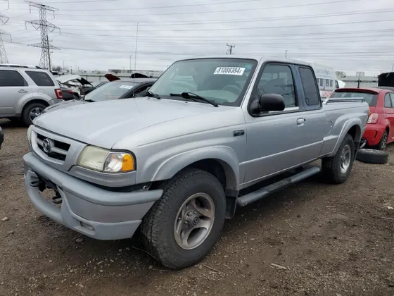 2002 Mazda B-Series 4WD Truck SE