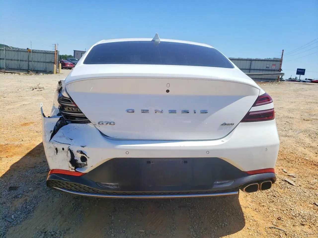2022 Genesis G70 2.0T