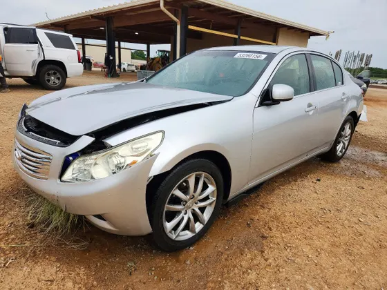 2008 INFINITI G35 Sedan x