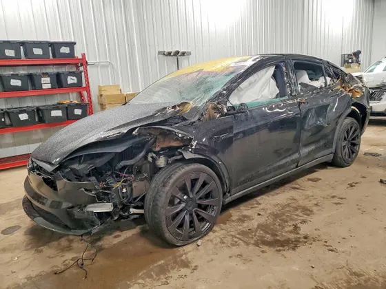 2022 Tesla Model X Plaid