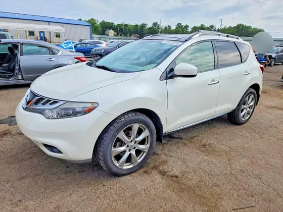 2012 Nissan Murano LE