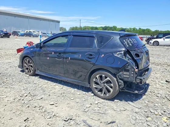 2017 Toyota Corolla iM