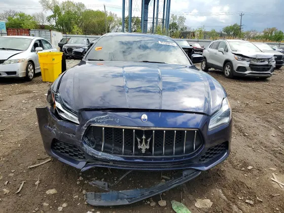 2018 Maserati Quattroporte S Q4
