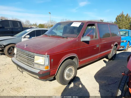 1990 Plymouth GRAND VOYAGER SE