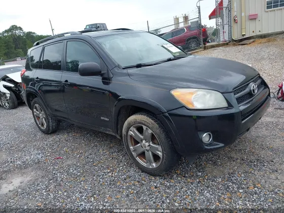 2010 Toyota RAV4 Sport