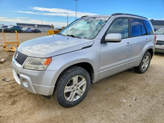 2006 Suzuki Grand Vitara Luxury
