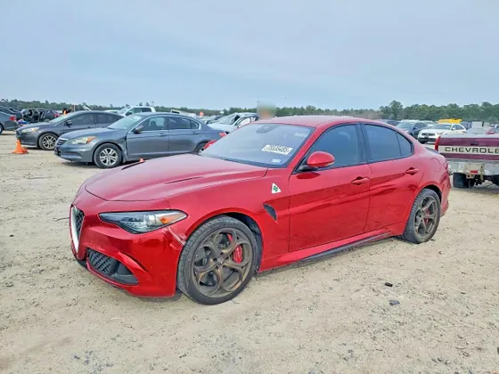 2017 Alfa Romeo Giulia Quadrifoglio GIULIA
