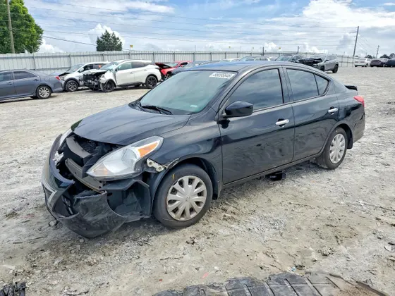 2017 Nissan Versa Sedan S Plus