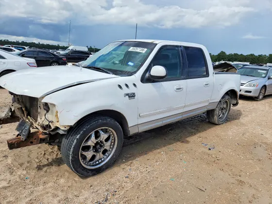 2003 Ford F-150 XLT
