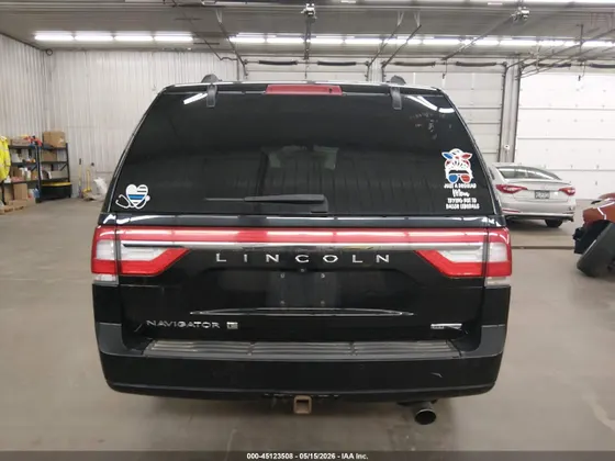 2016 Lincoln Navigator L Select