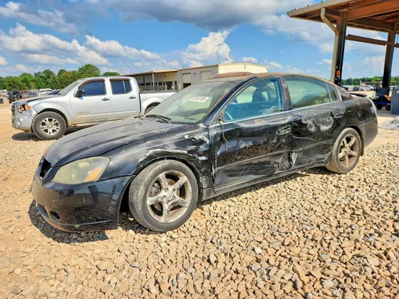 2005 Nissan Altima 3.5 SL