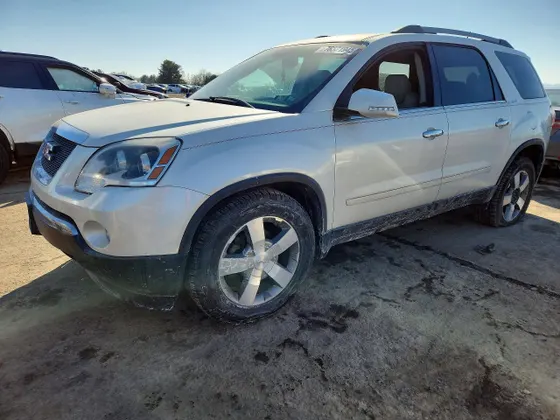 2012 GMC Acadia SLT1