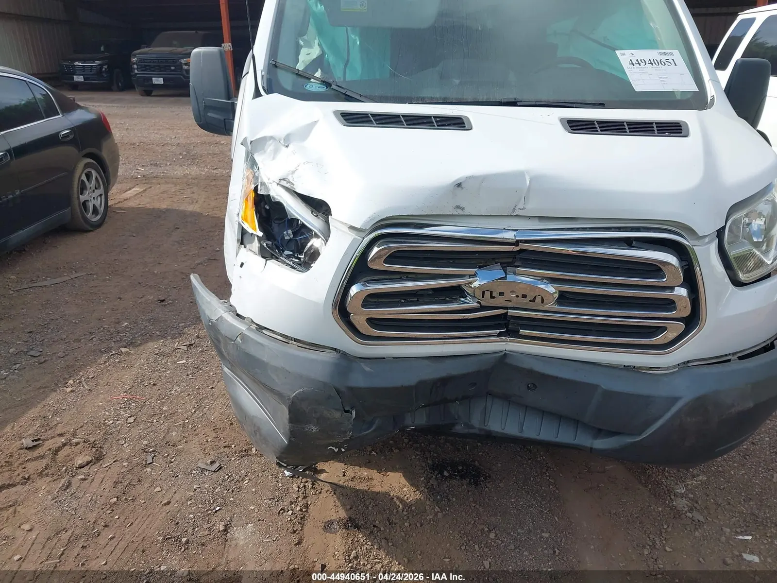 2016 Ford Transit Wagon XLT