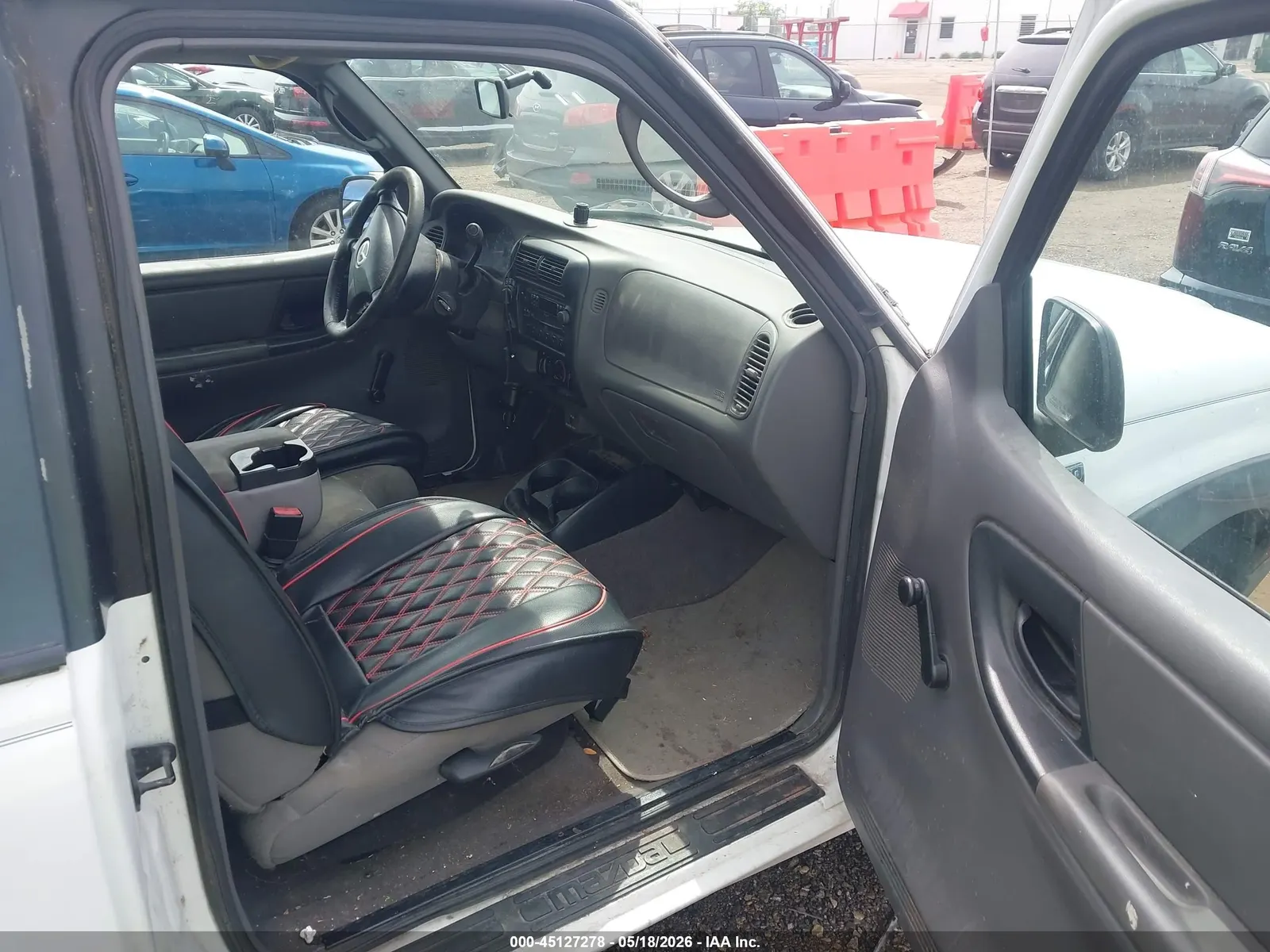 2003 Mazda B-Series 4WD Truck SE