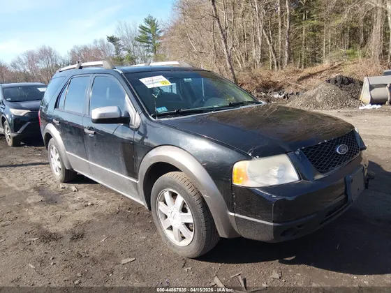 2005 Ford Freestyle SE