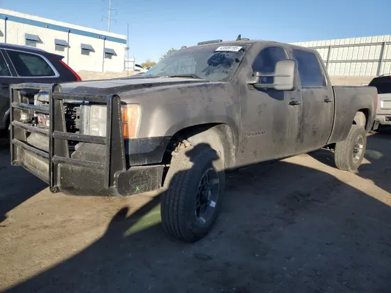 2011 GMC Sierra 3500HD DRW SLT