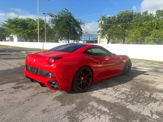 2012 Ferrari California