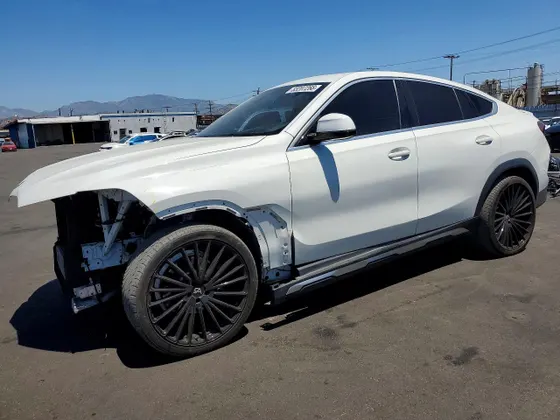 2021 BMW X6 xDrive40i