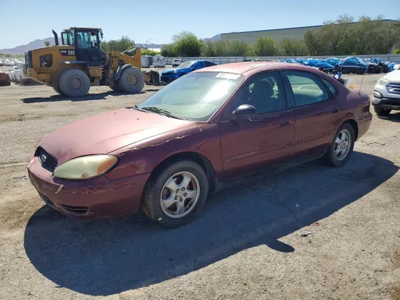 2005 Ford Taurus SE
