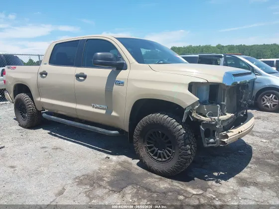 2020 Toyota Tundra 4WD SR5