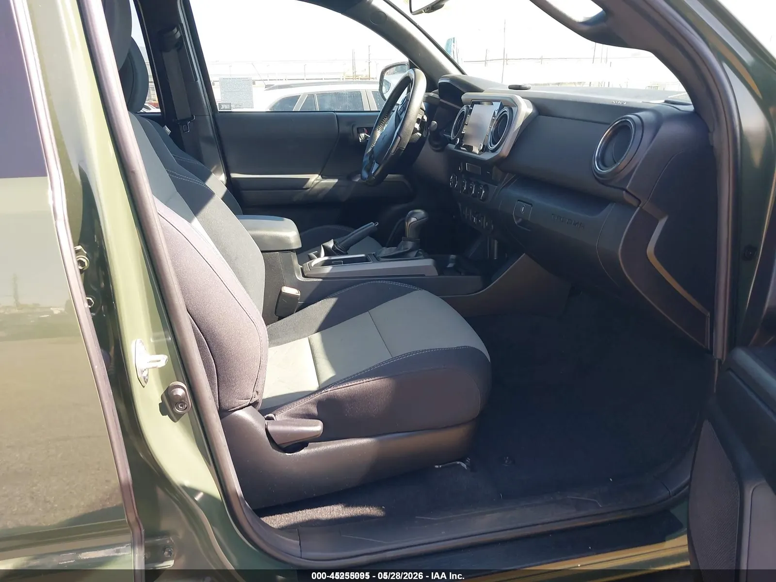 2021 Toyota Tacoma 4WD TRD Off Road