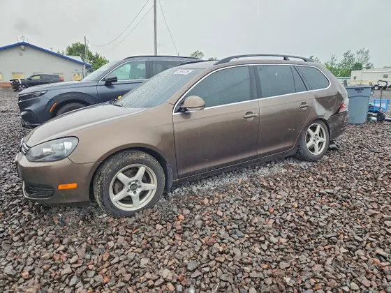 2012 Volkswagen Jetta SportWagen S