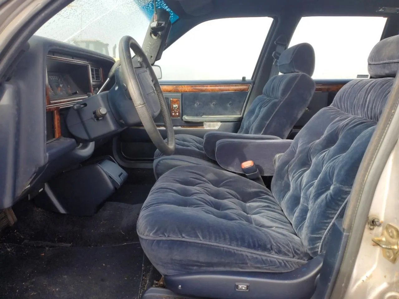 1992 Chrysler New Yorker