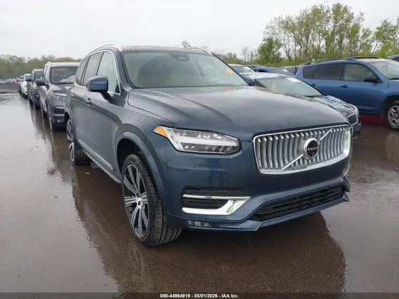 2025 Volvo XC90 Ultra