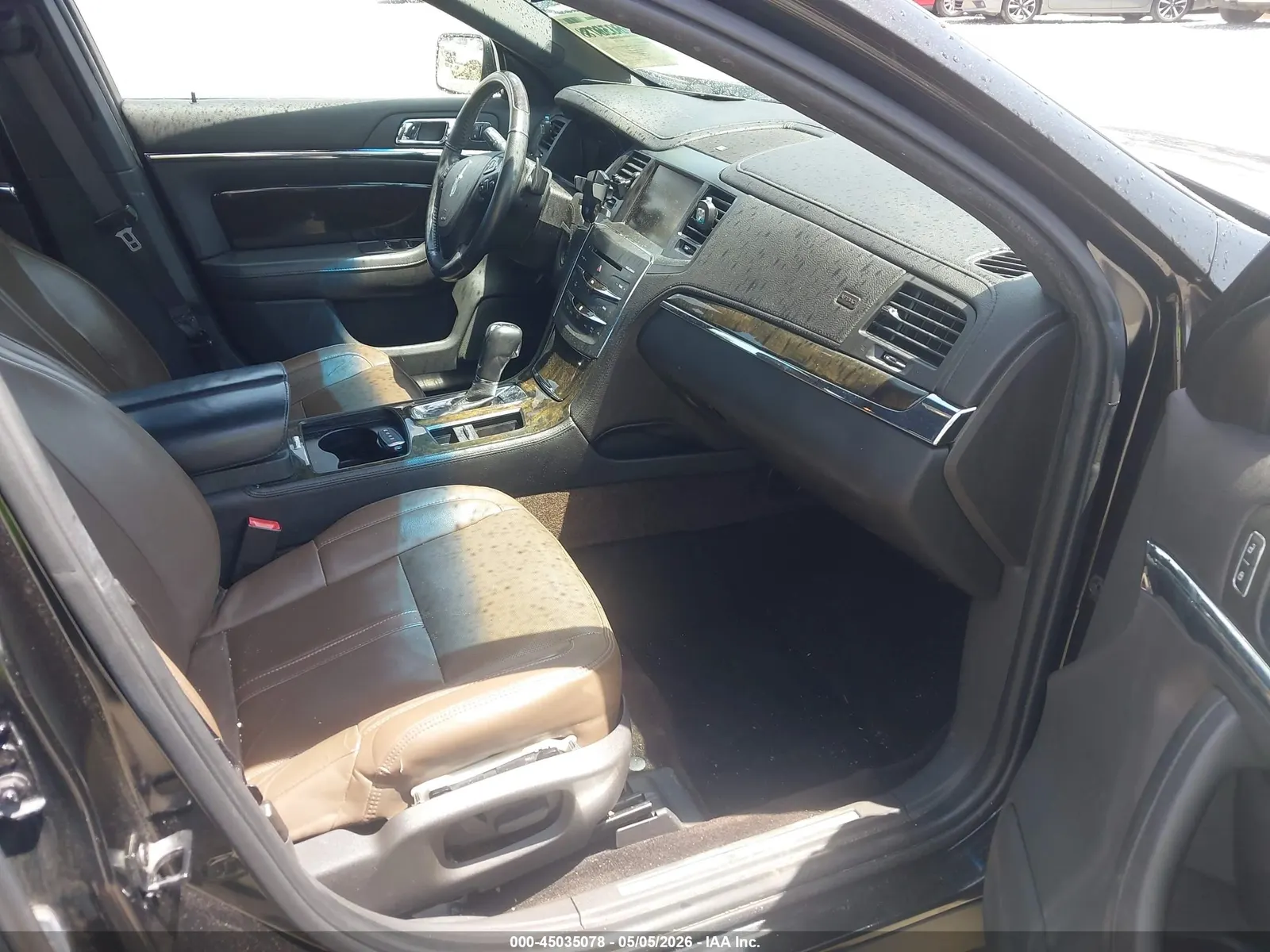2014 Lincoln MKS