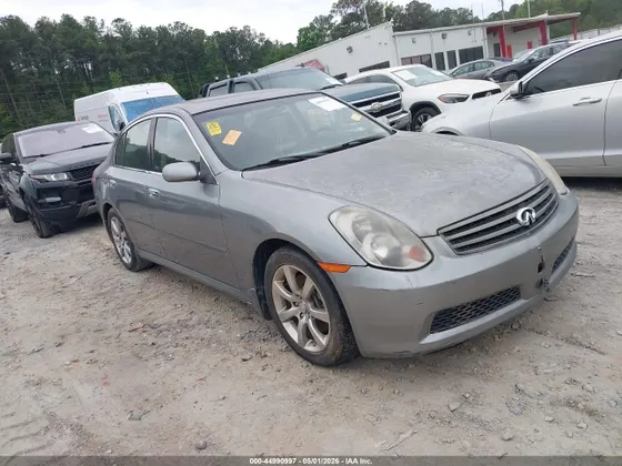 2005 INFINITI G35 Sedan