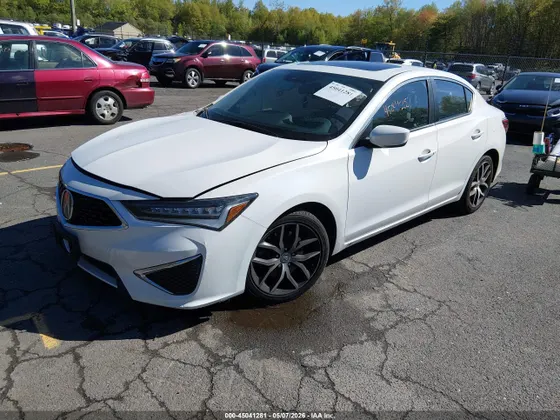 2020 Acura ILX w/Premium Pkg