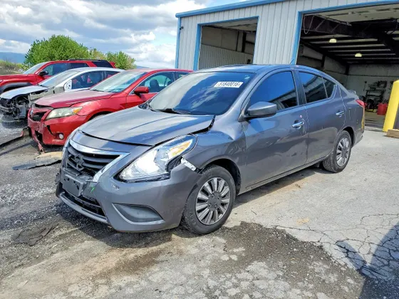 2019 Nissan Versa Sedan S