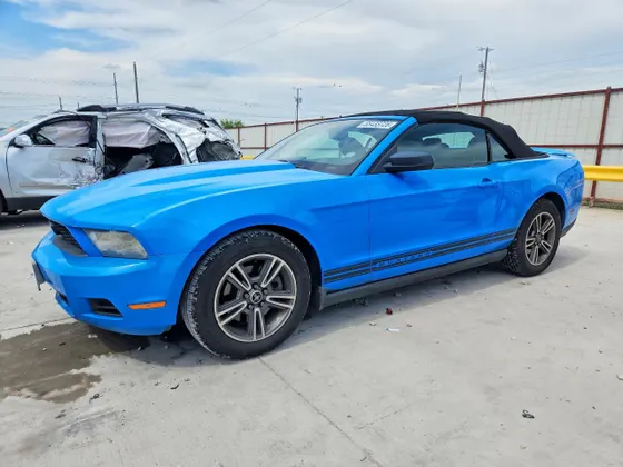 2011 Ford Mustang V6 Premium