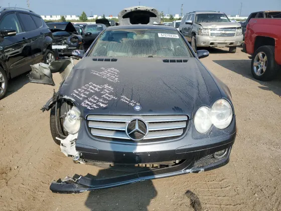 2008 Mercedes-Benz SL-Class V8