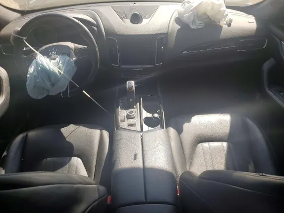 2020 Maserati Levante